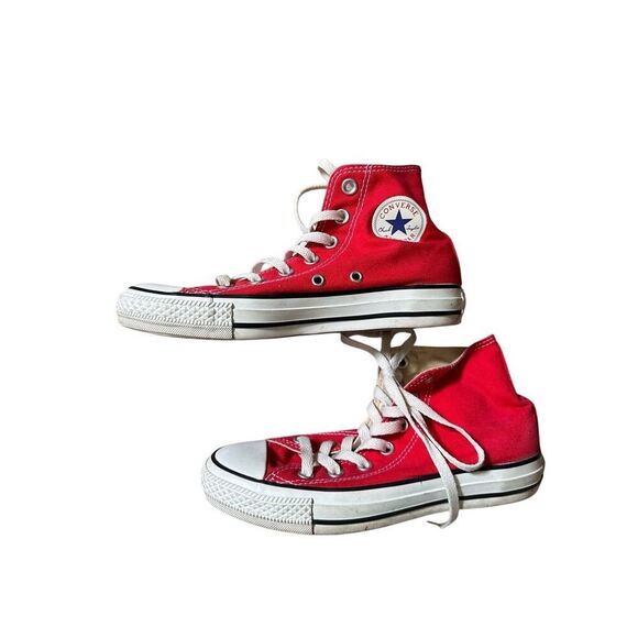 Chuck Taylor All Star Red Canvas UNISEX HIGH TOP SHOE Sz Women’s 6/Men’s 4 - Picture 1 of 5